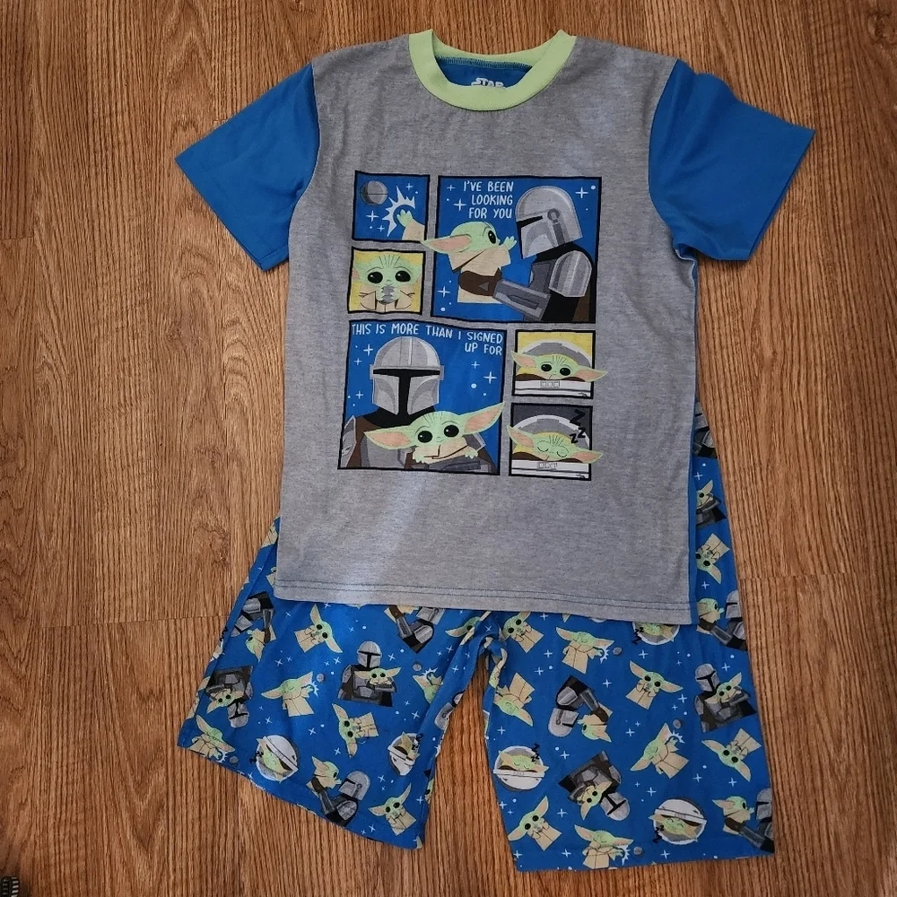 Star Wars Mandalorian blue and gray short sleeve pajama set Size L